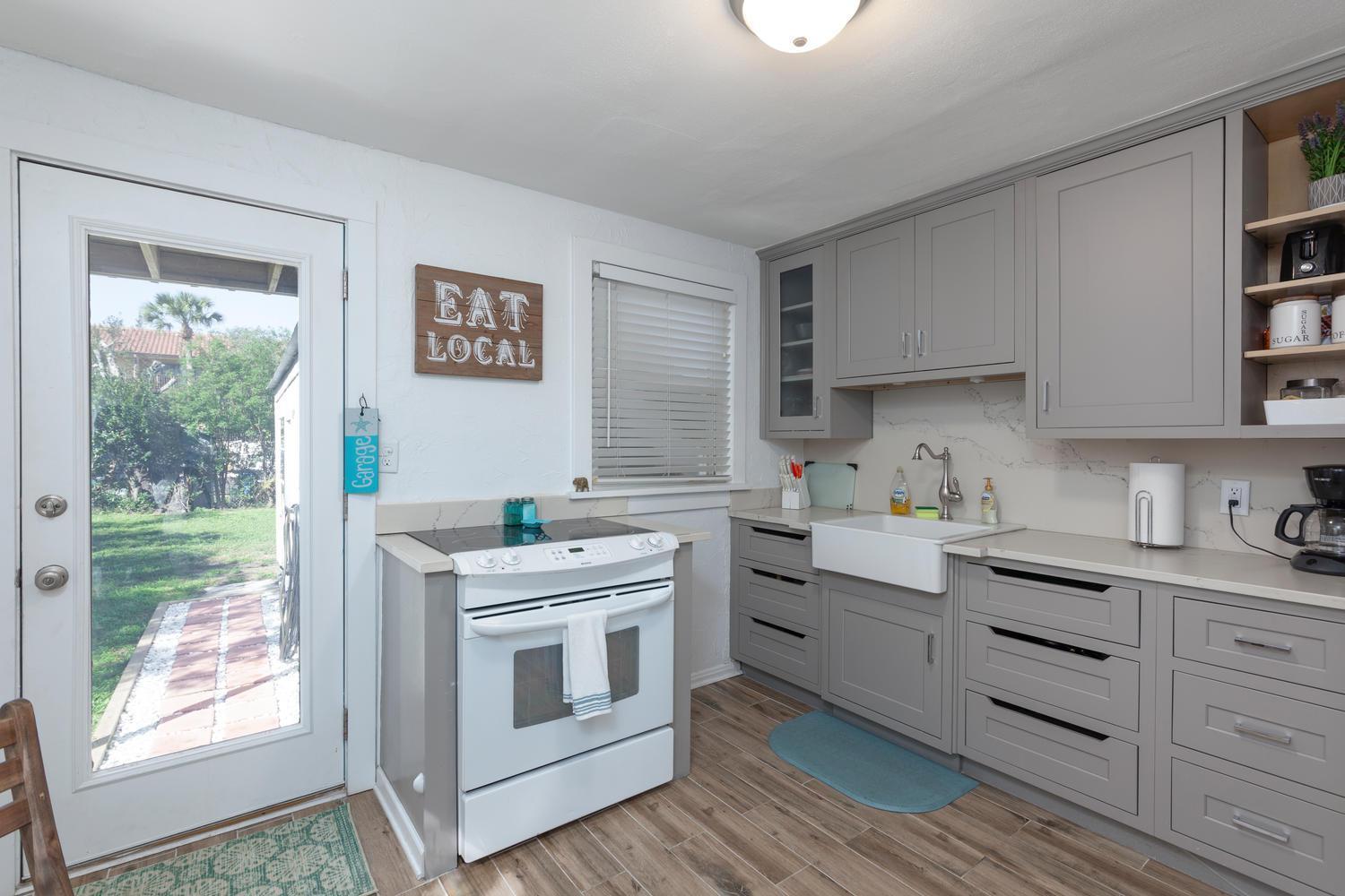 Seas The Day - 4 Blocks To The Beach, Restaurant, And Bar District - Great Deck And Outdoor Space!! Jacksonville Beach Esterno foto